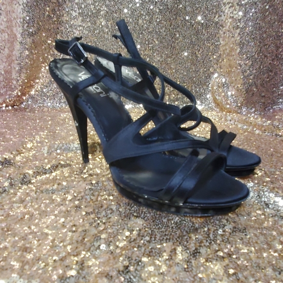 Versani Shoes - Brand New!!!Versani Black Raso Heels
